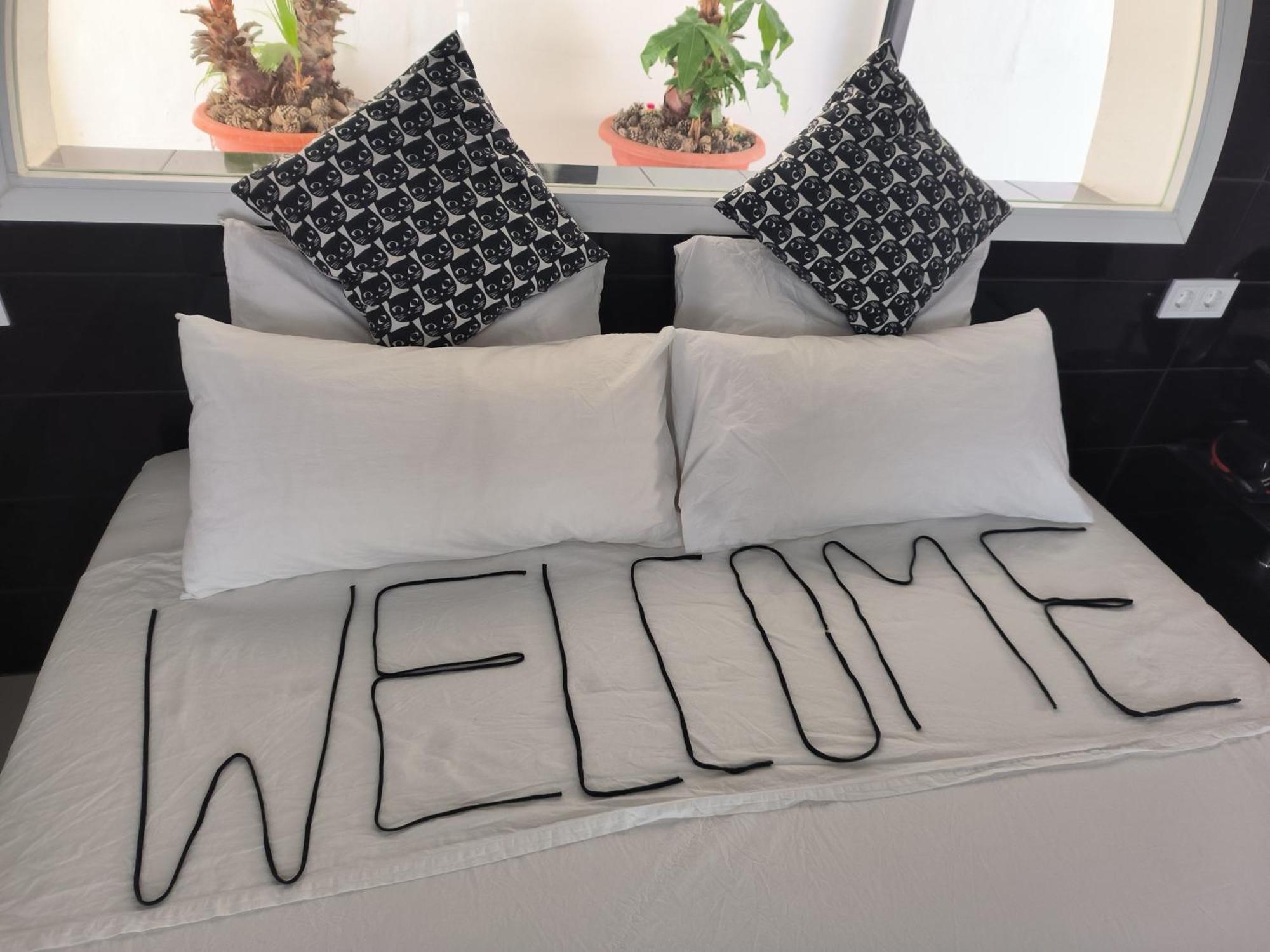 Pinar Suites Habitaciones Торемолинос Екстериор снимка